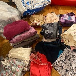 Lot of girls size 6/7 clothes